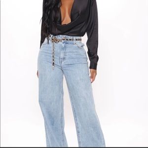 Denim slouch fit jeans. New. Size 5